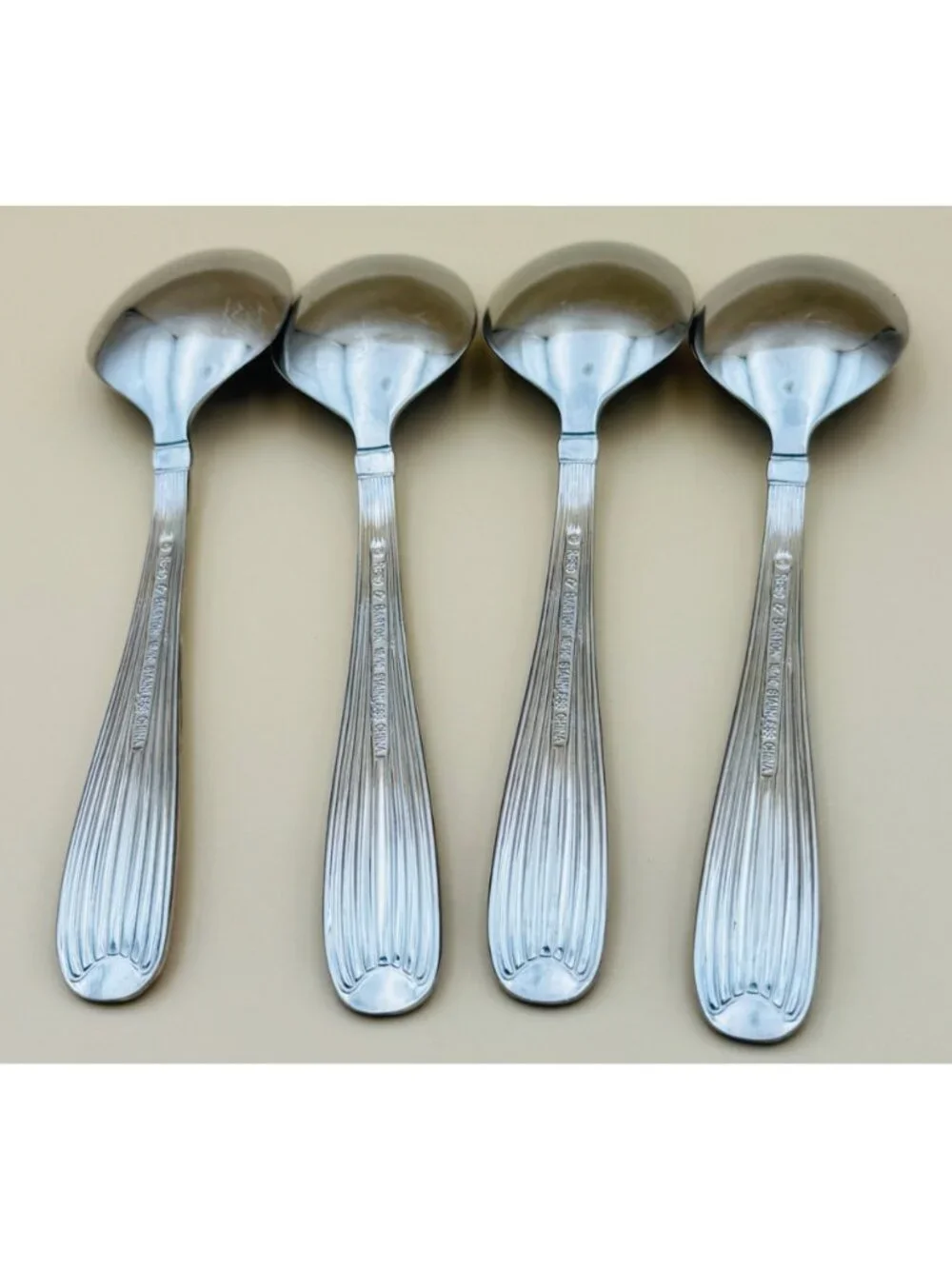 4 Reed & Barton FLUTED SCROLL Oval Place Soup Spoons  Stainless Steel 7